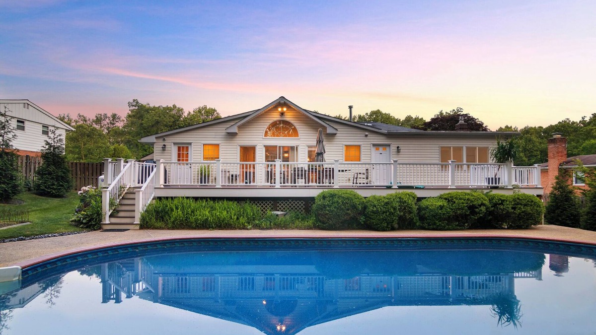 Fairland House | Open Floor Plan in Silver Spring