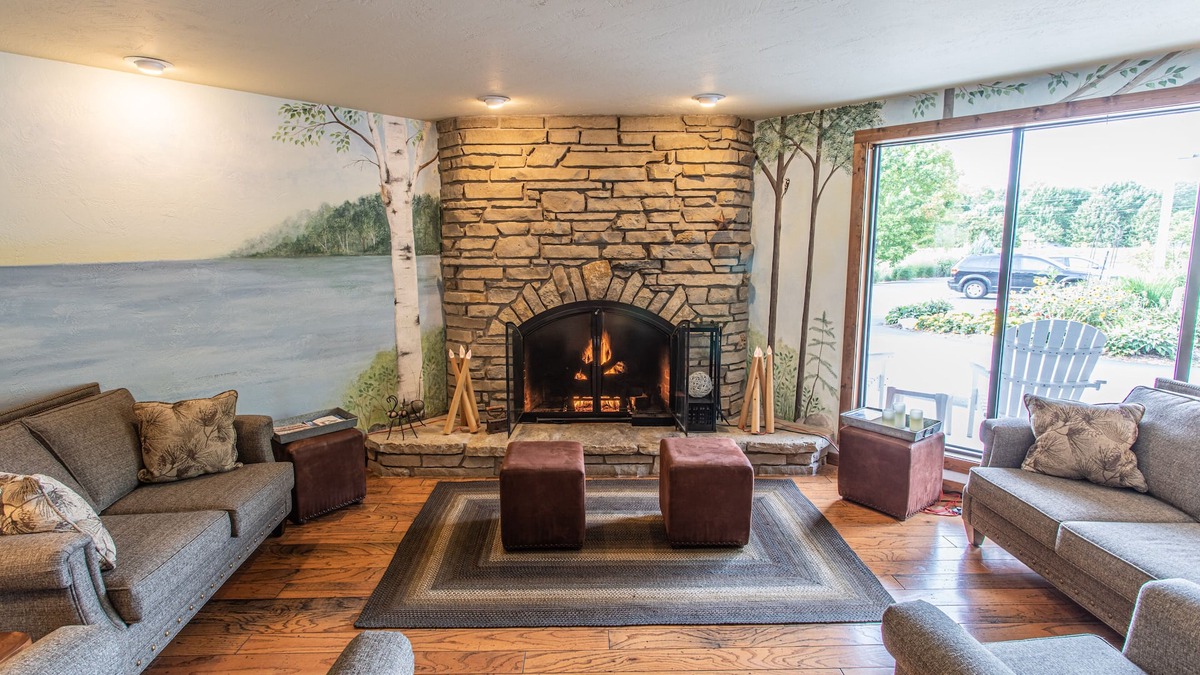 Sister Bay Hotel | Open Hearth Lodge