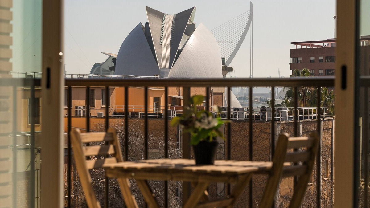 Montolivet Apartment | Opera Views. WiFi+Air Conditioning+ balcony