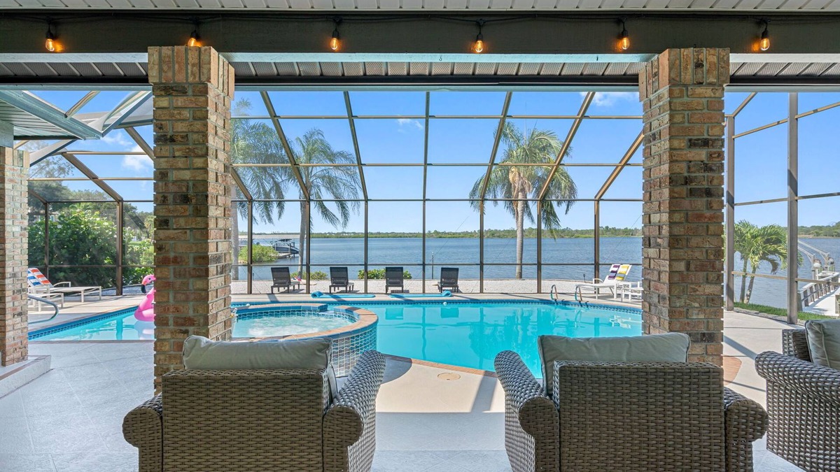 Tarpon Springs Villa | Opulent 6-Bedroom Estate with Heated Pool, Hot Tub, and Luxe Amenities!