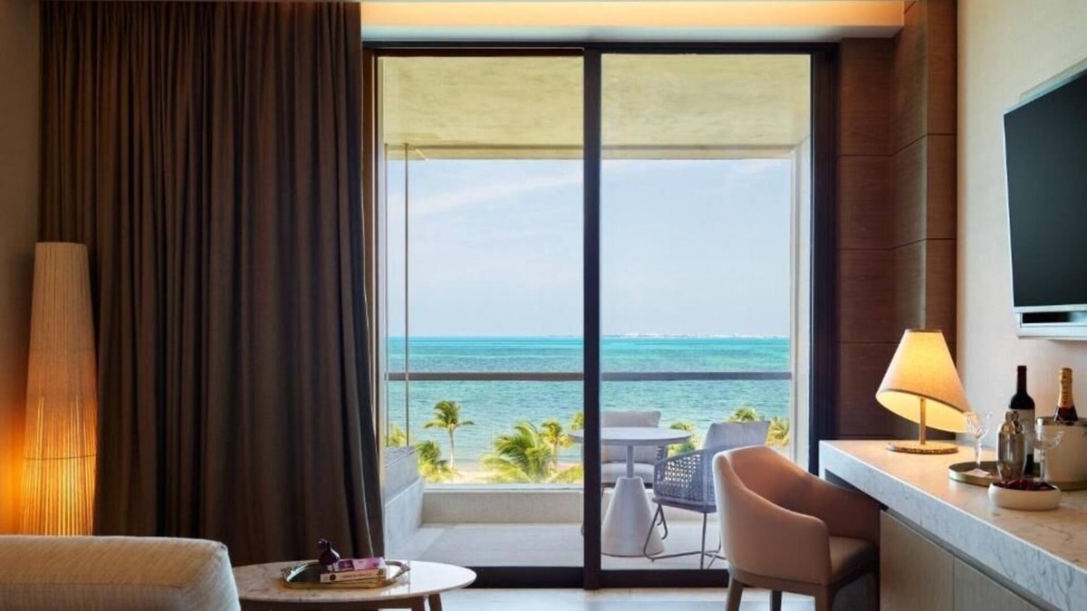 Punta Sam Hotel | Opulent Beachfront Stay | Spa, Swimming Pools, Kids’ Water Park