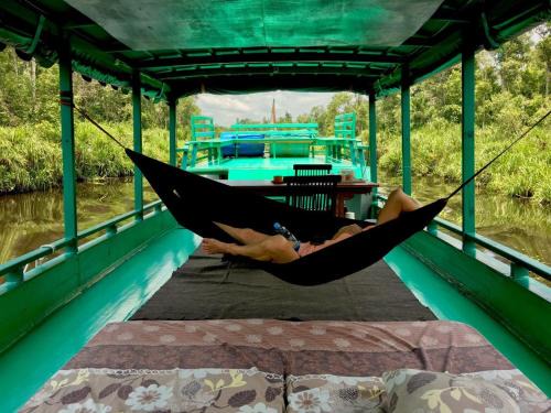 Kumai Boat Rental | Orang Utan Houseboat 2