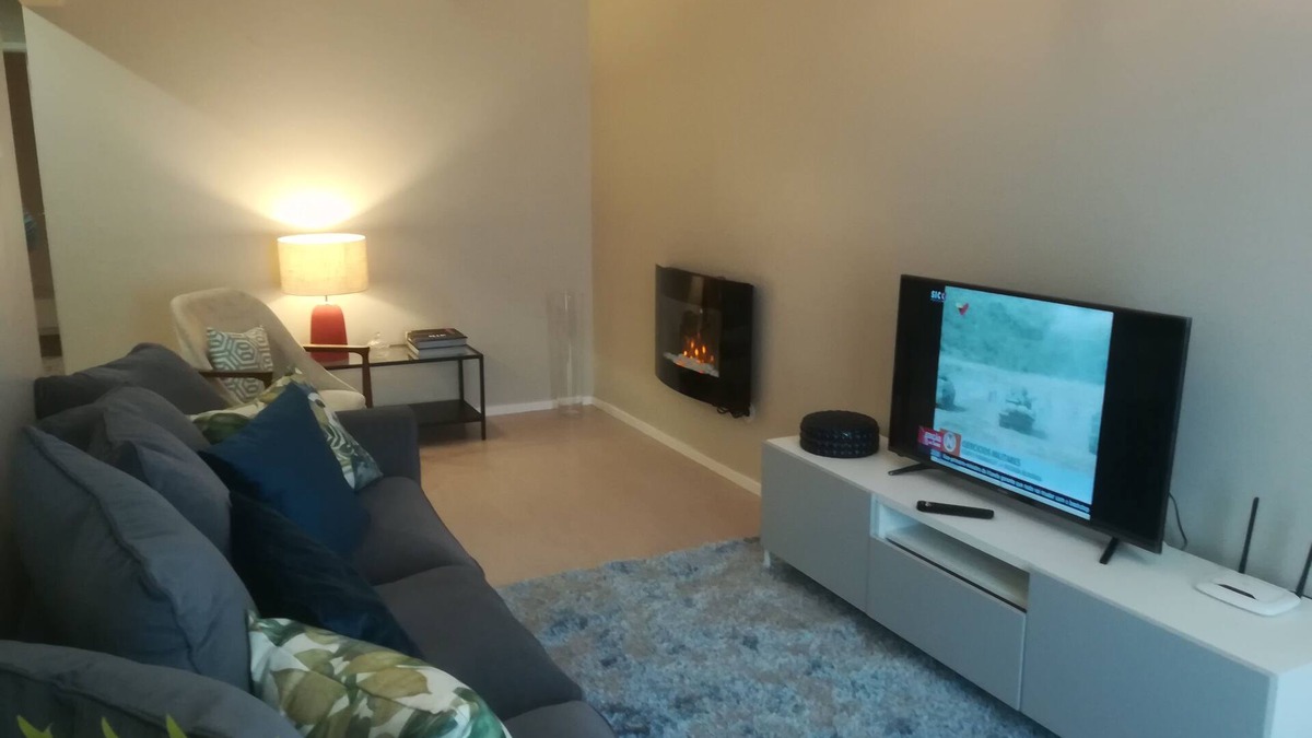Palhais Apartment | ORANGEHOUSE T 2 ON FLOOR 1 NEAR LISBBON