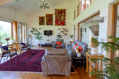 Nishat-Shalimar Hotel | Orania