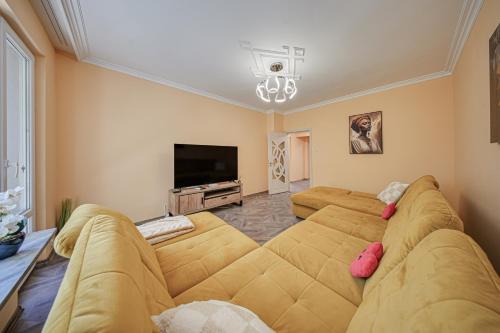 Lozenets Apartment | Oranssi Sunset - Free Parking