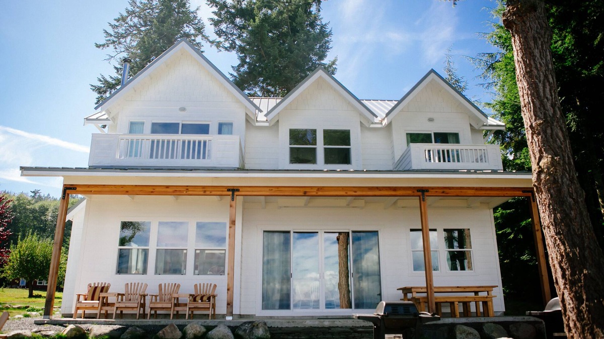 Olga House | Orcas Island, Peapod Cottages with Barn #290B