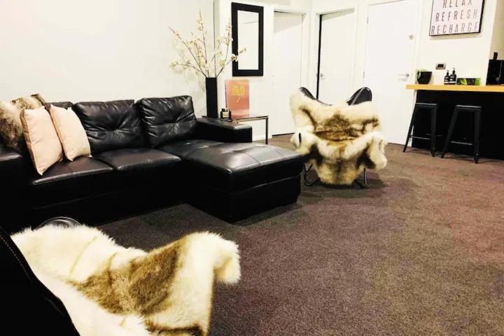 Wanaka House | Orchard Lodge Wanaka - Relax, Refresh, Recharge