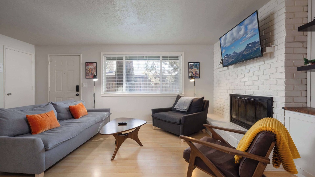 Orchard District House | Orchard Park Retreat | Perfect Year-Round for 4!