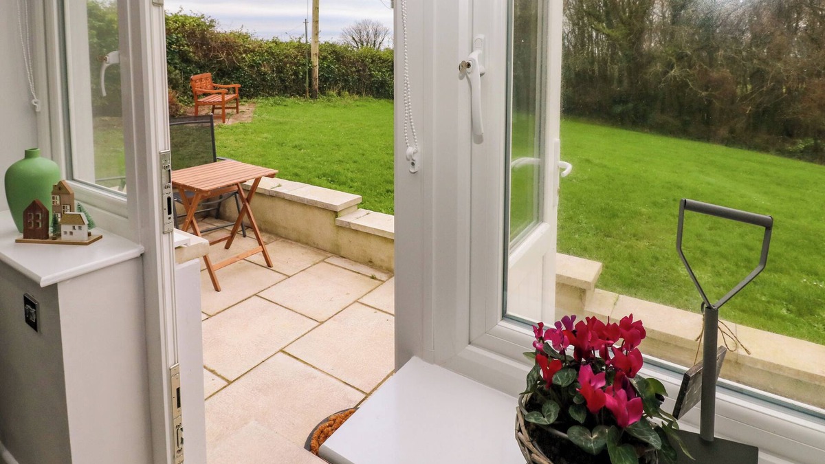Pembroke Cottage | Orchard View