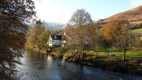 Dalmally Bed & Breakfast | Orchy Bank House