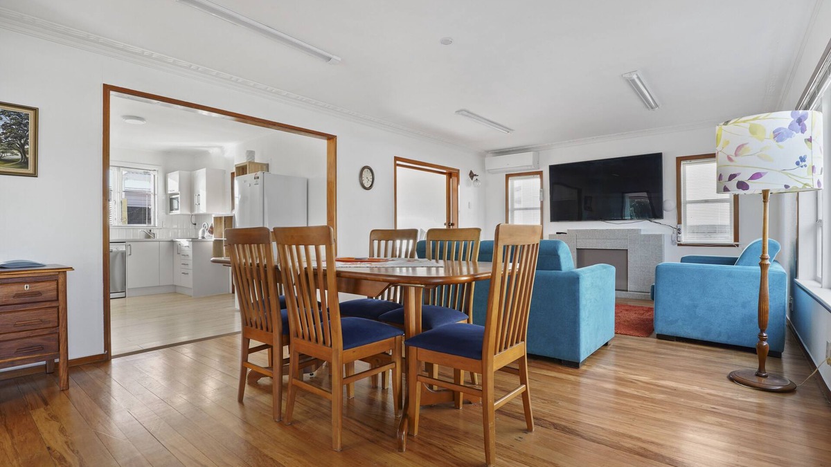 Orewa House | Orewa Kiwi Cabins - Pukeko