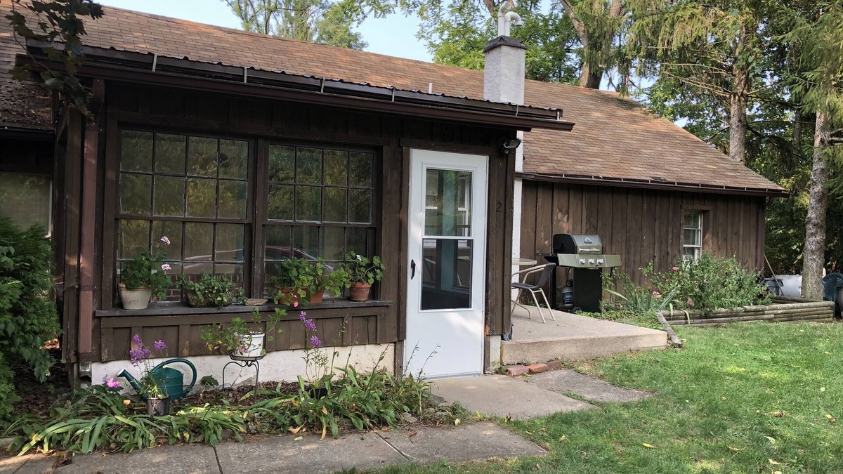 Spring Mills Cottage | Organic Farm Cottage near Penn State