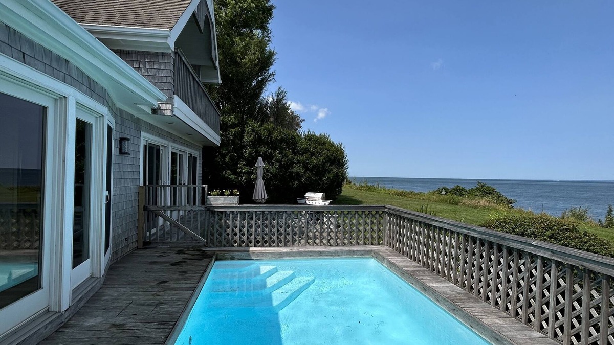 Orient Point House | Orient Point Waterfront Home – Private Beach & Stunning Views