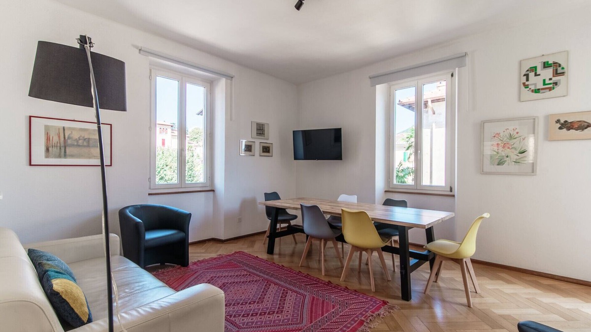 Massagno Apartment | Original flat a few minutes from Lugano (Giuka Apartment)