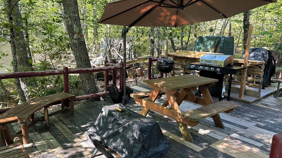 Lucerne-in-Maine Cabin | Original Lucerne-in-Maine cabin