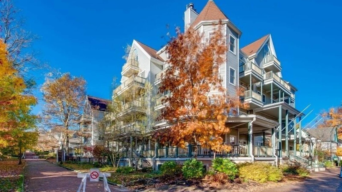 Chautauqua Condo | Originally built in Chautauqua Institution in 1890, the original St. Elmo Hotel building was torn down and rebuilt as a residential condominium. It now offers the convenience of an elevator