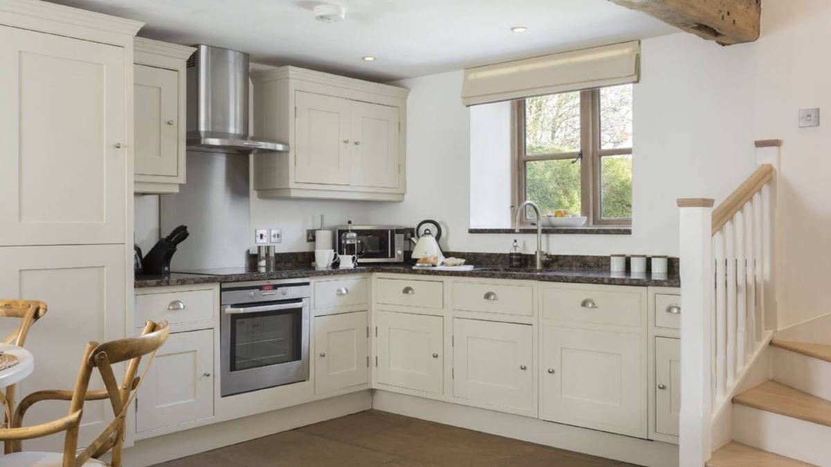 Little Cowarne Cottage | Originally converted from a 17th Century stone barn, set in a wonderful rural location