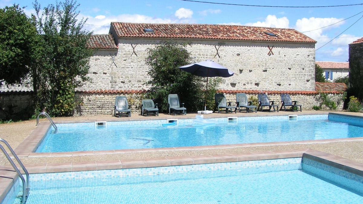 Duil-sur-le-Mignon House | Orion Les Constellations