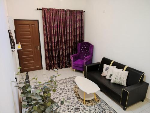 Bota House | Orked Homestay Seri Iskandar