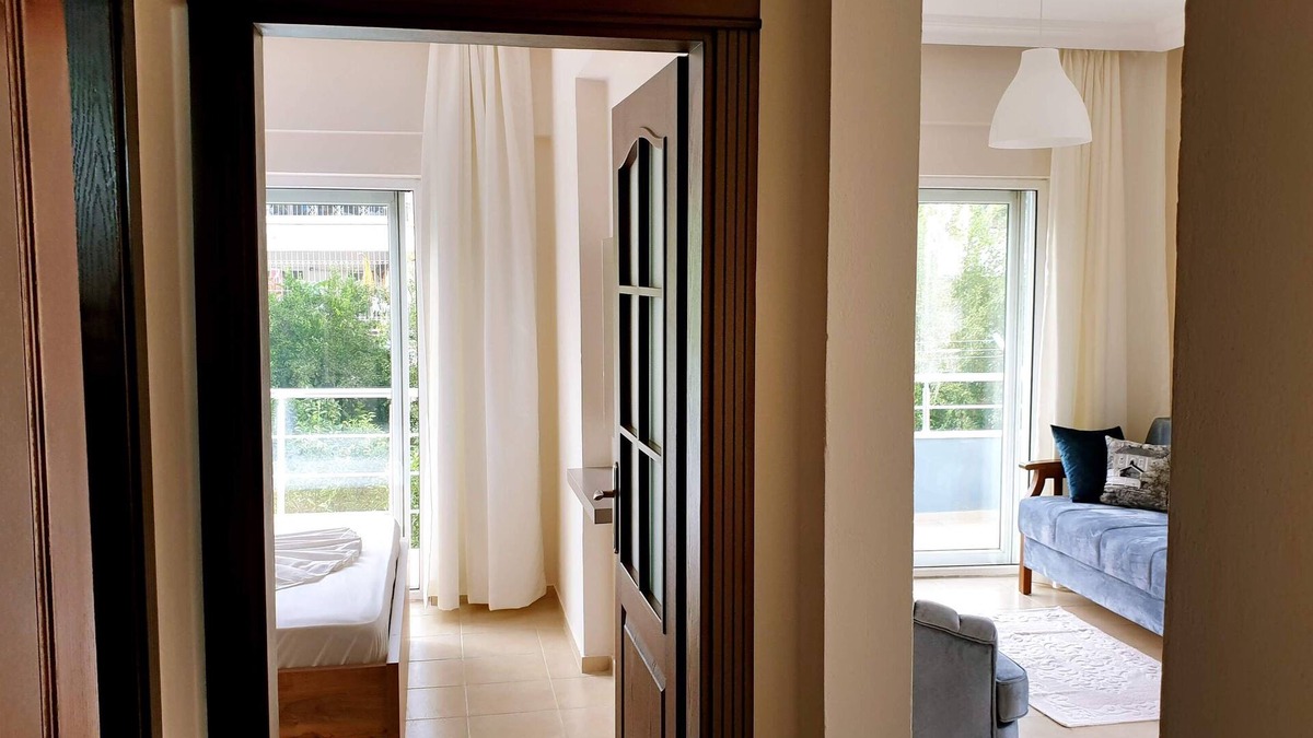 Kemer Condo | Ormanın Manzaralı Denize 900 M2 1+1 Daire