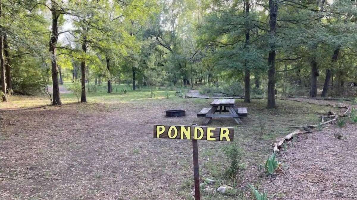 Marble Falls RV Rental | Orrasis dry tent site, PONDER