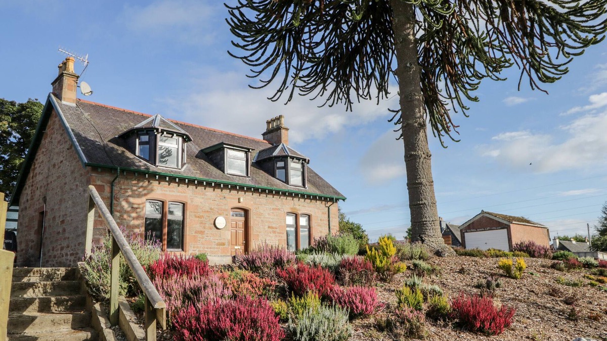 Marybank Cottage | Orrinside