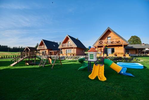 Lasowka Ski Chalet | Osada Orlica klimatyczne domki z widokiem na góry i termalnym SPA sauna jacuzzi 4 km od Zieleniec Ski Arena