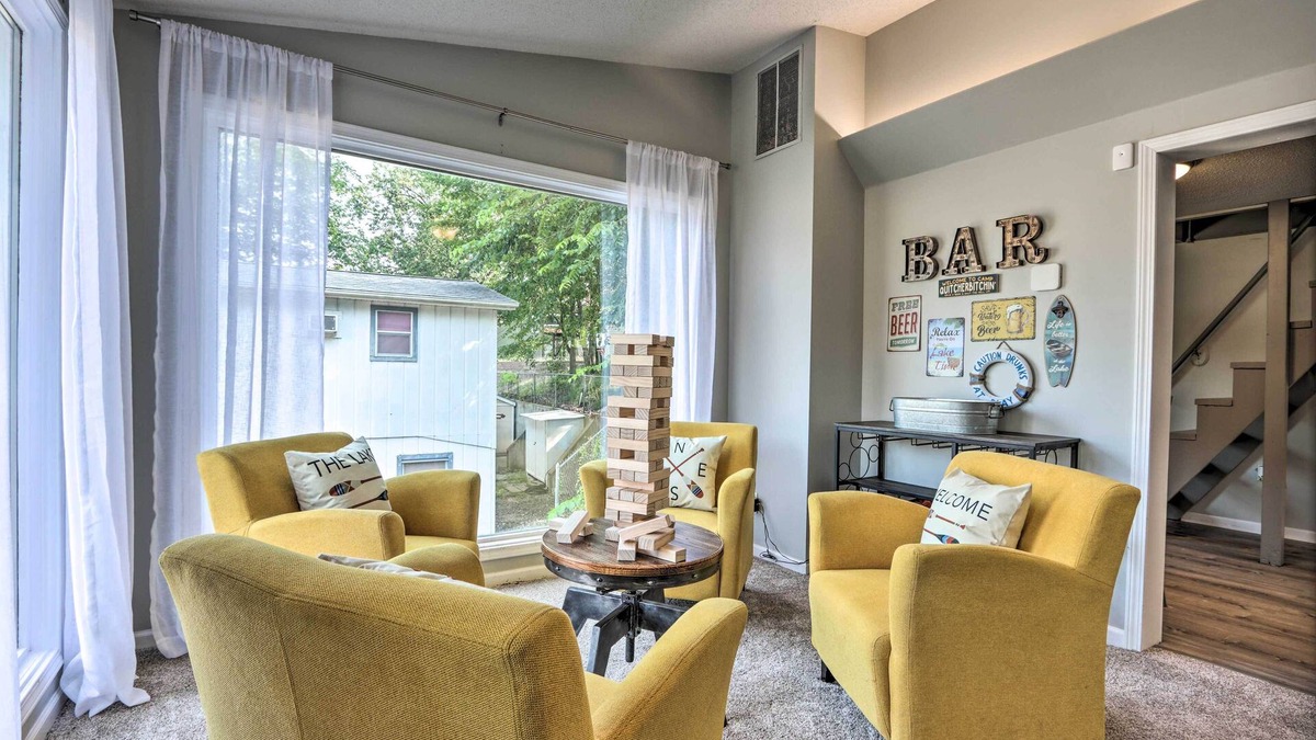 Osage Beach Cabin | Osage Beach Family Hideaway on No-Wake Cove!