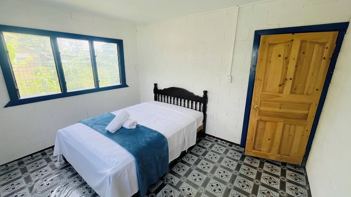 Nuku'alofa House | Osais Guest House Entire House - Nuku'alofa & WiFi