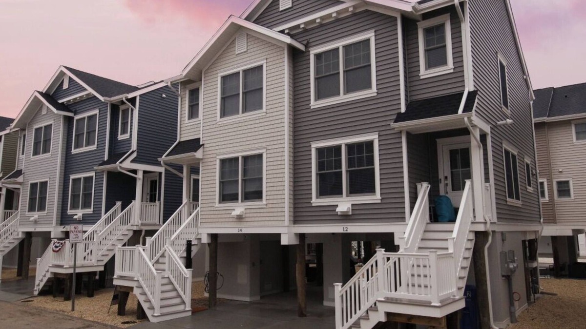 Normandy Beach House | OSBORN12 | BRAND NEW Beachside Townhouse, 3BR 2ba in Osborn Dunes Mantoloking!