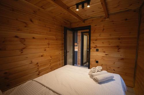 Sapanca Ski Chalet | Oscardeluxebungalov