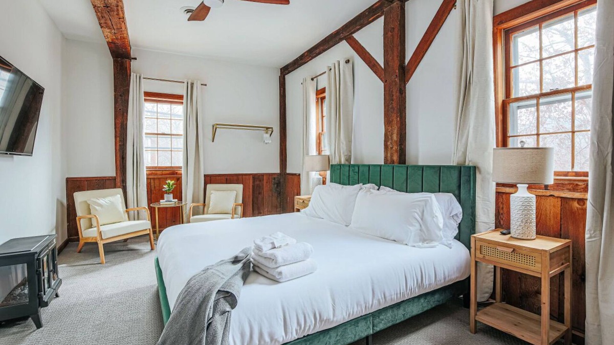 Spottswood Bed & Breakfast | Osceola Mill is a B&B inn located in the Shenandoah Valley 20 minutes from Lexington and Staunton.