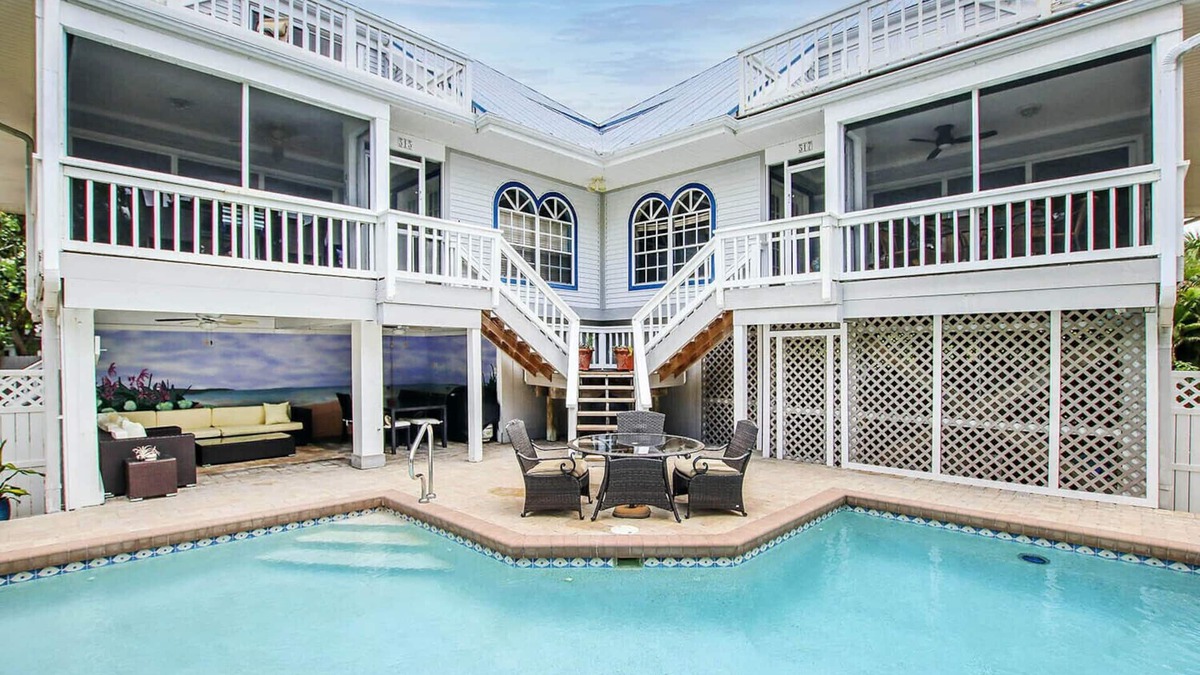 Sanibel House | Osprey Nest - Two bedroom w/Loft duplex with shared pool