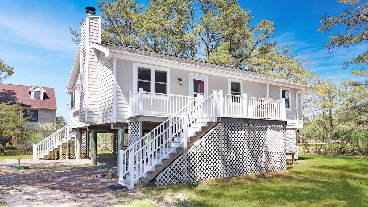 Deep Hole House | Osprey - Pet friendly, Fireplace!