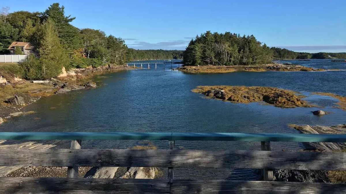 Sebascodegan Island Apartment | Osprey's Nest. Waterfront unit with boat and kayak access. Pet Friendly!