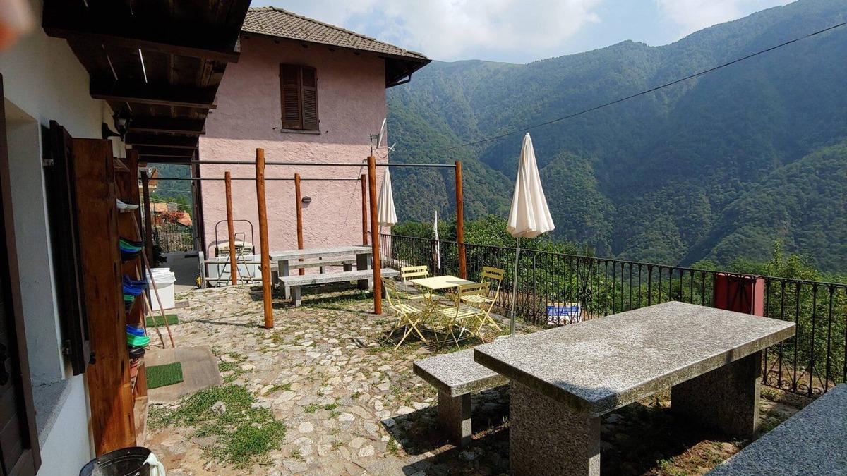 Cicogna Hostel | Ostello Val Grande