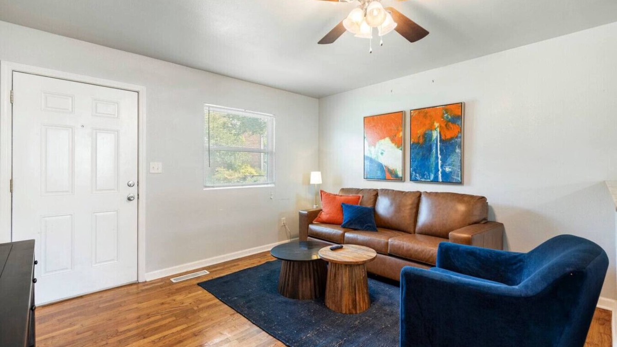 Stillwater Apartment | OSU 1 bed near stadium-sleeps 4