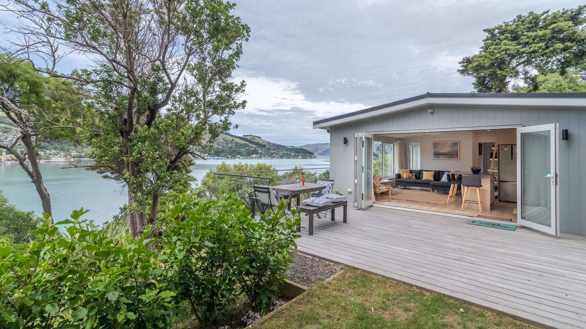 Akaroa House | Otahuahua - Akaroa Holiday Home