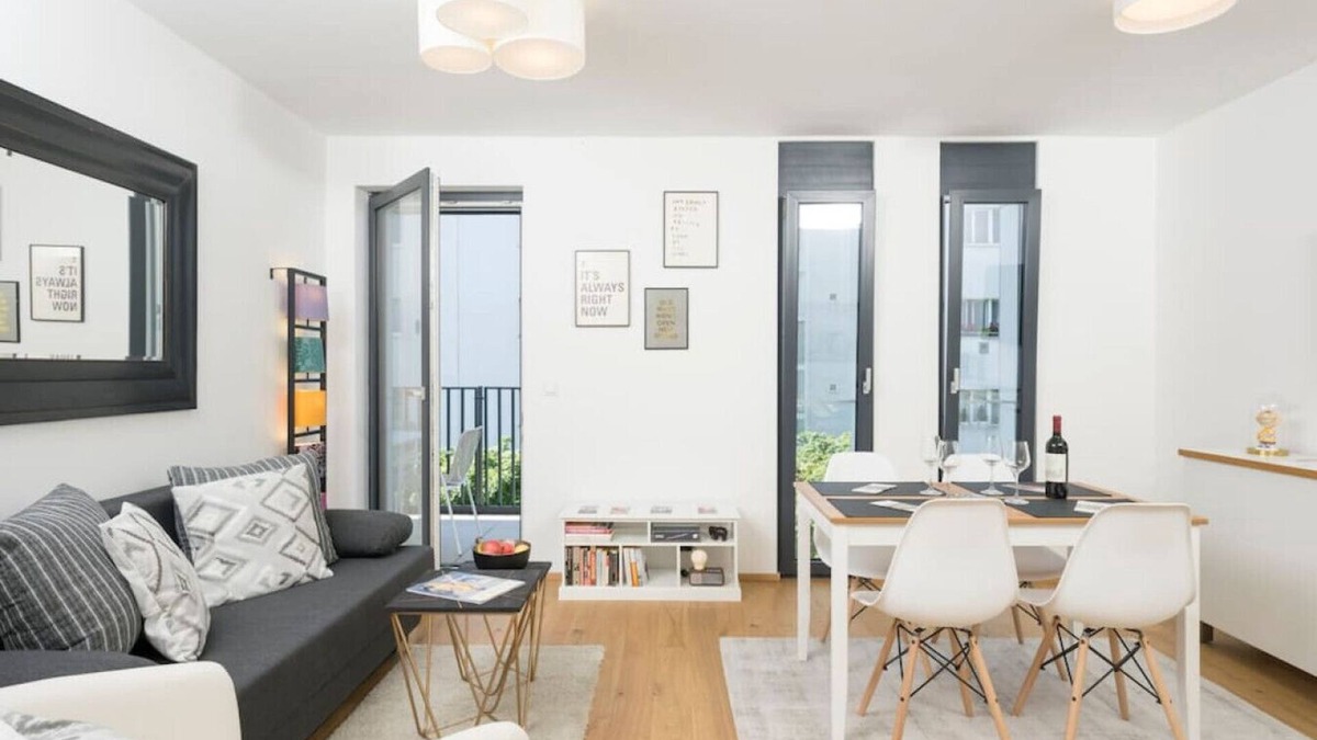 Ottakring Apartment | Ottakring Balcony Suite