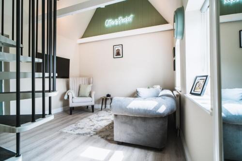 Blandford Saint Mary Apartment | Otter's Pocket