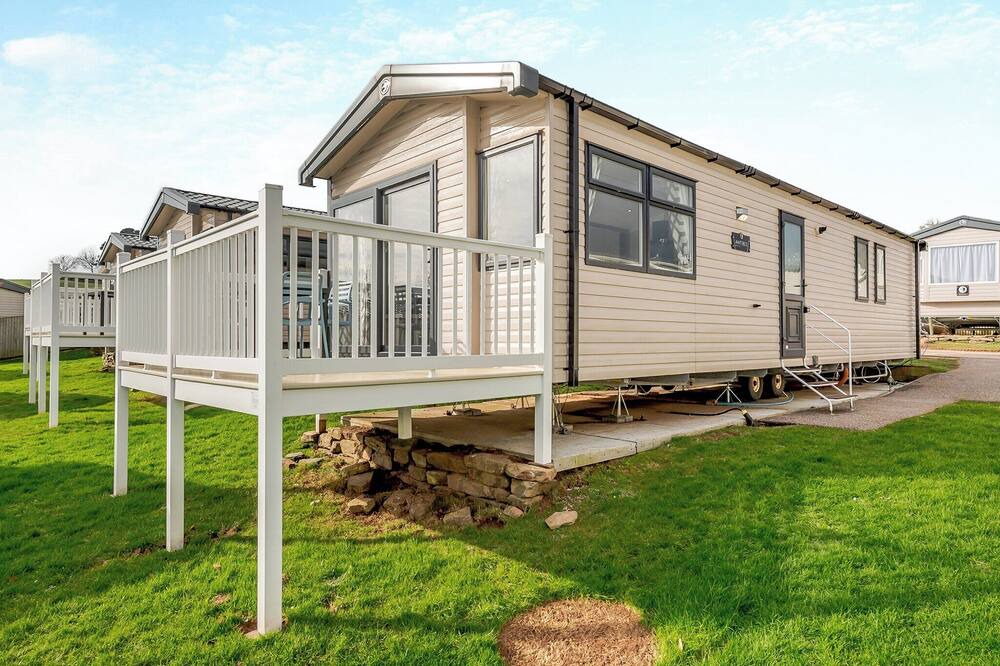 Otterton House | Otterton Premier Plus 3