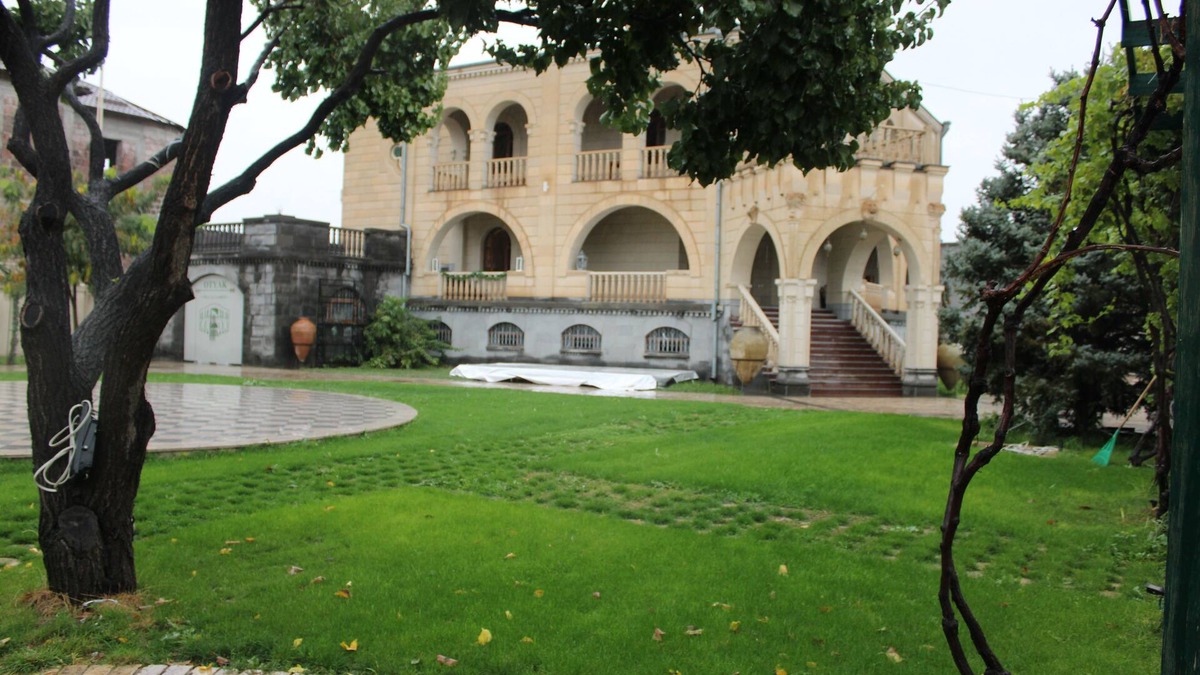 Parakar Hotel | Otyak
