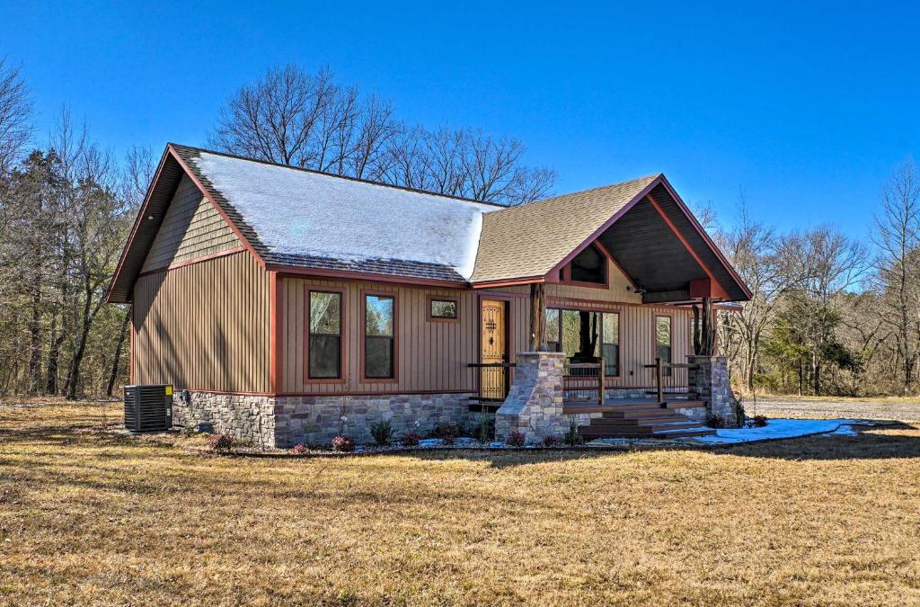 Whitesboro House | Ouachita Mtn Home Near ATV and Hiking Trails!