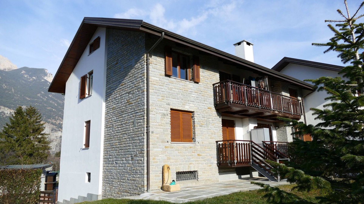 Oulx Apartment | Oulx, spacious mountain accommodation