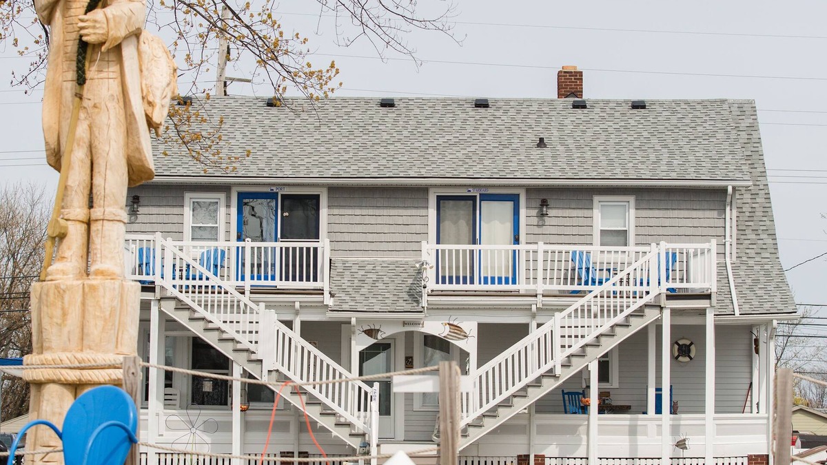 Anchorville Apartment | Our Aft Cabin is clean & comfy & comes with boat slip & trailer parking!