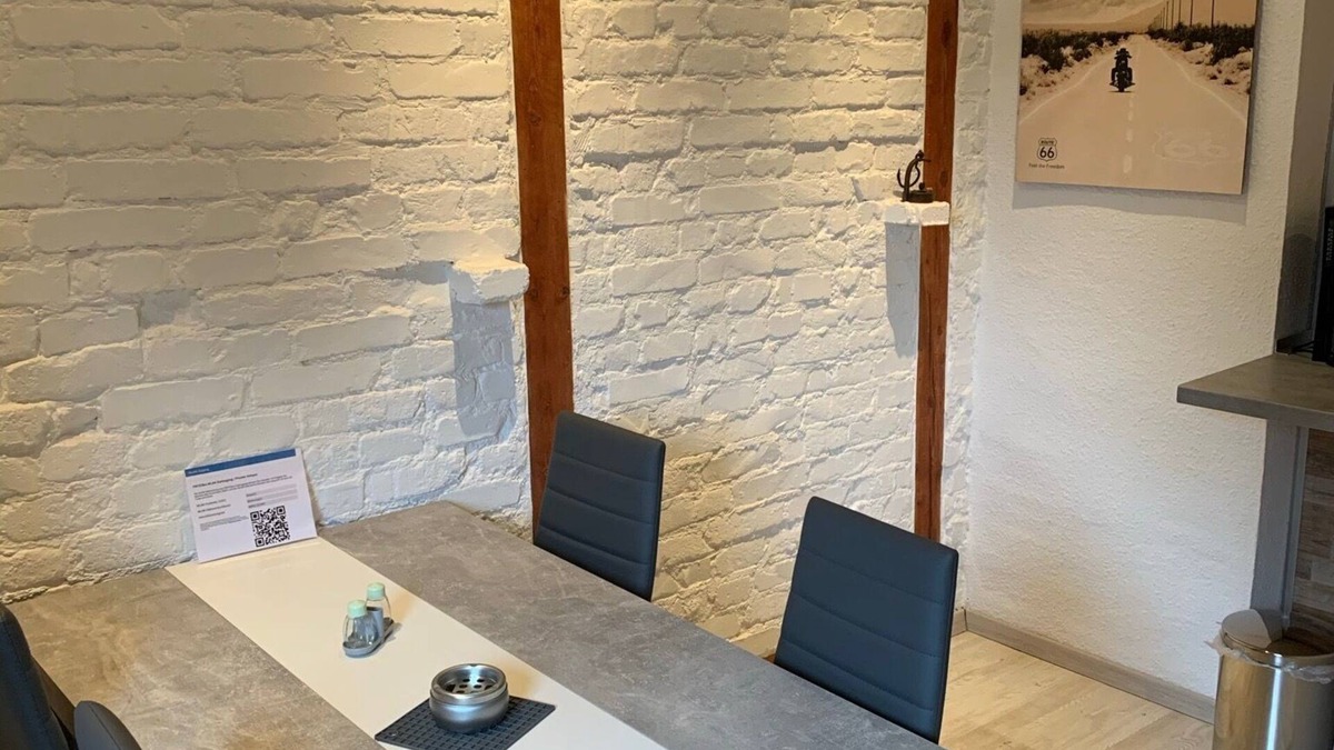 Bottrop Apartment | Our apartment is located in a residential street next to Prosperpark.