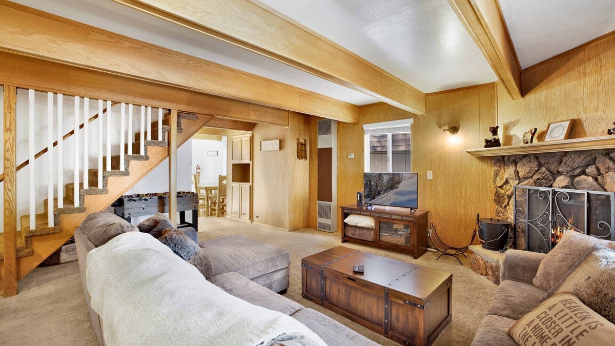 Big Bear Lake Cabin | Our Cabin in the Woods Log Cabin Retreat w/Hot Tub