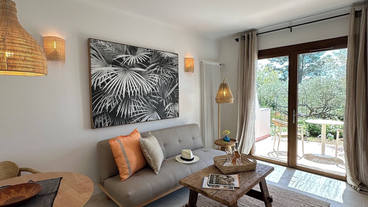 Lorgues Cottage | Our Cottage at LesPervenches-Provence is the perfect Provencial getaway.