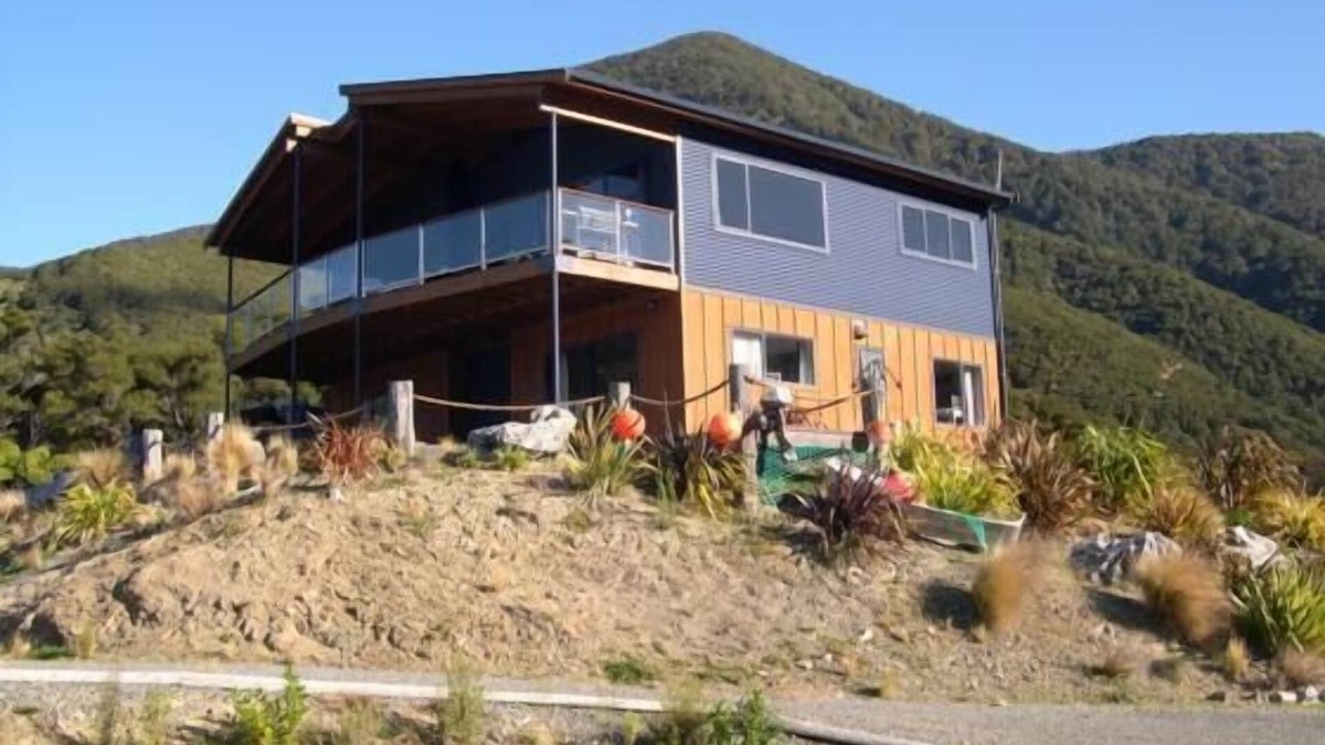 Okiwi Bay House | Our Dream at Okiwi Bay