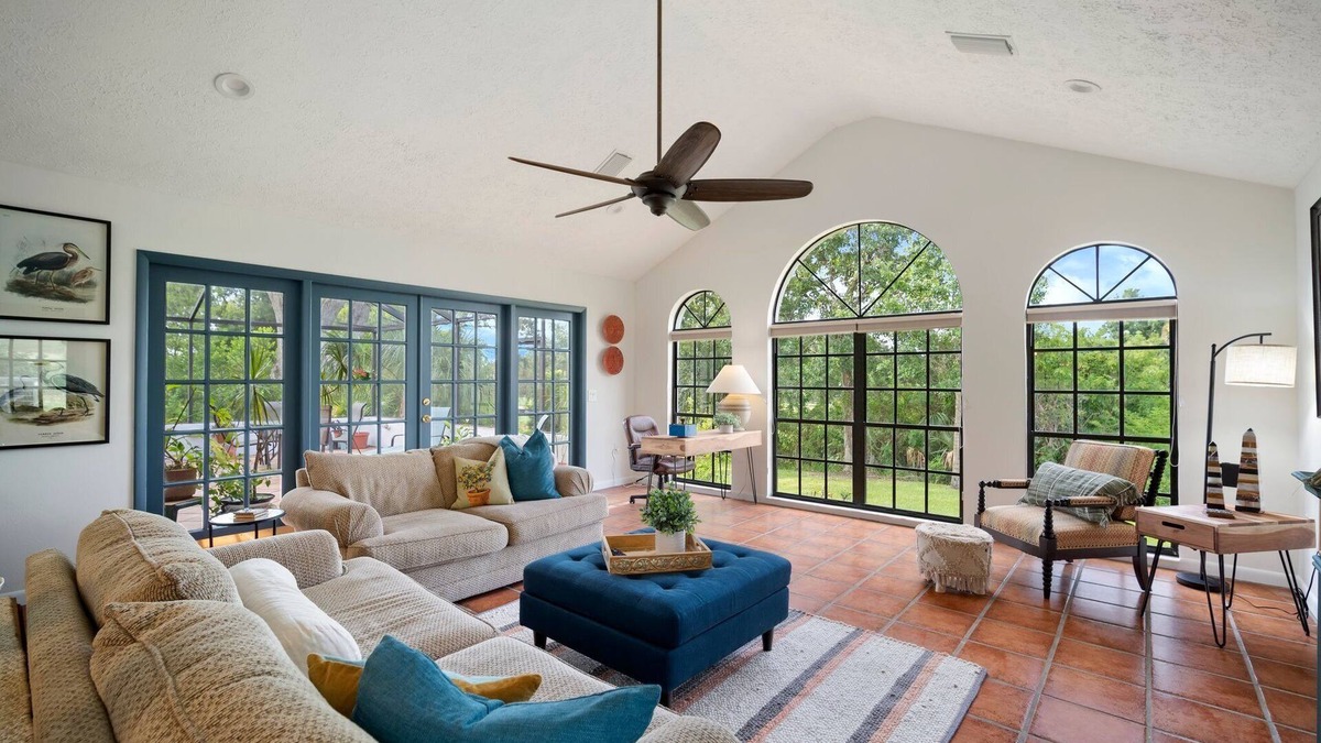 East County Civic Group House | ‘Our Encanto’ -quiet golf course view-Tampa suburb